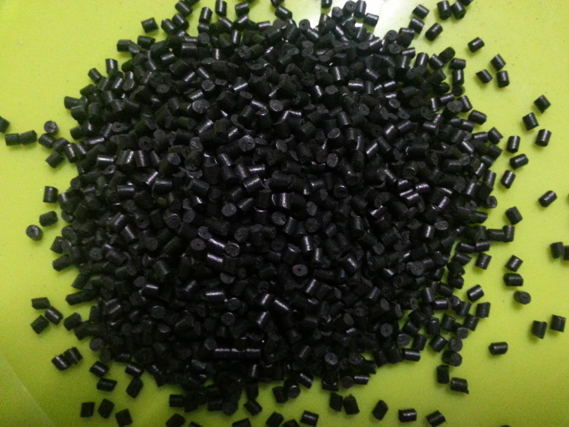 為什么尼龍?jiān)峡梢员挥玫礁鱾€(gè)領(lǐng)域