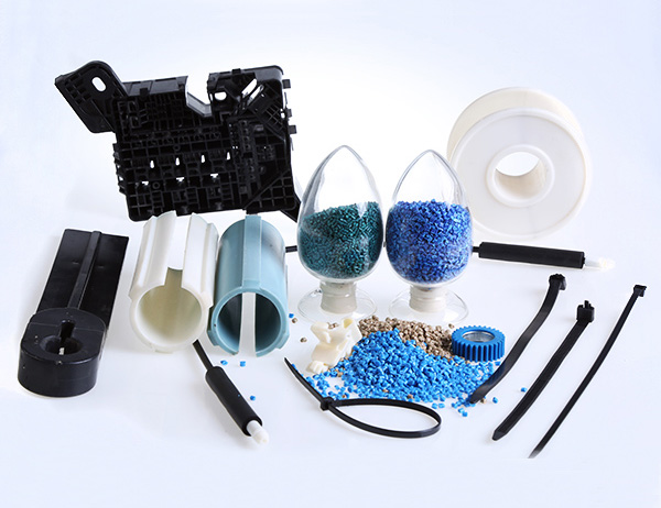 透明尼龍:兼具性能及成本優(yōu)勢